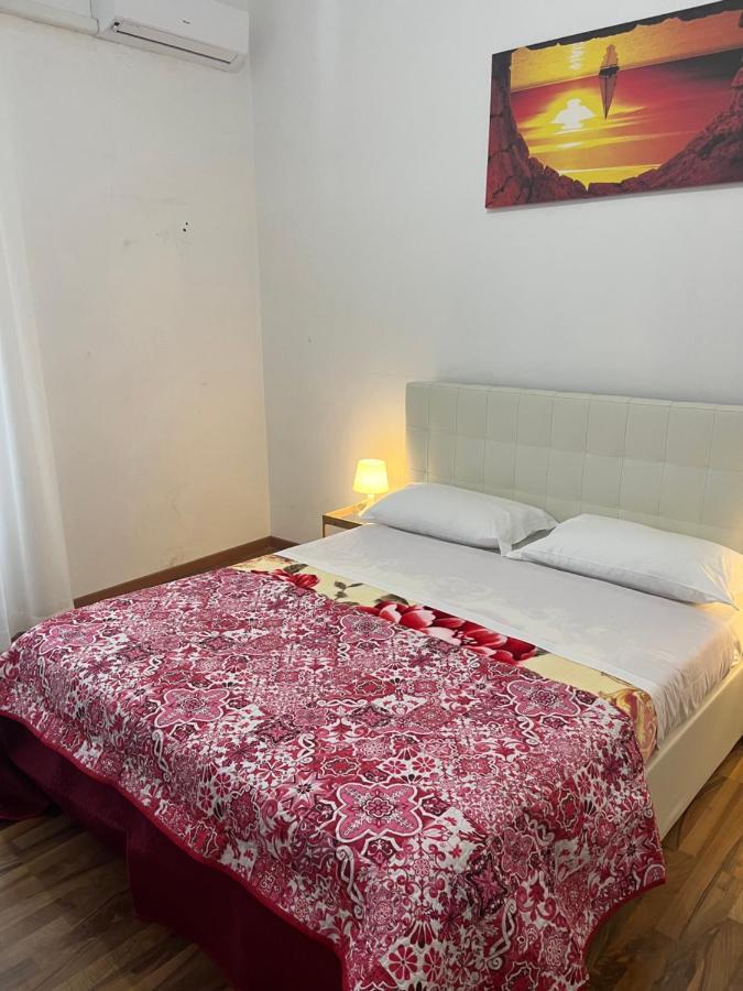 Colosseo Guest House Gil Roma Ngoại thất bức ảnh