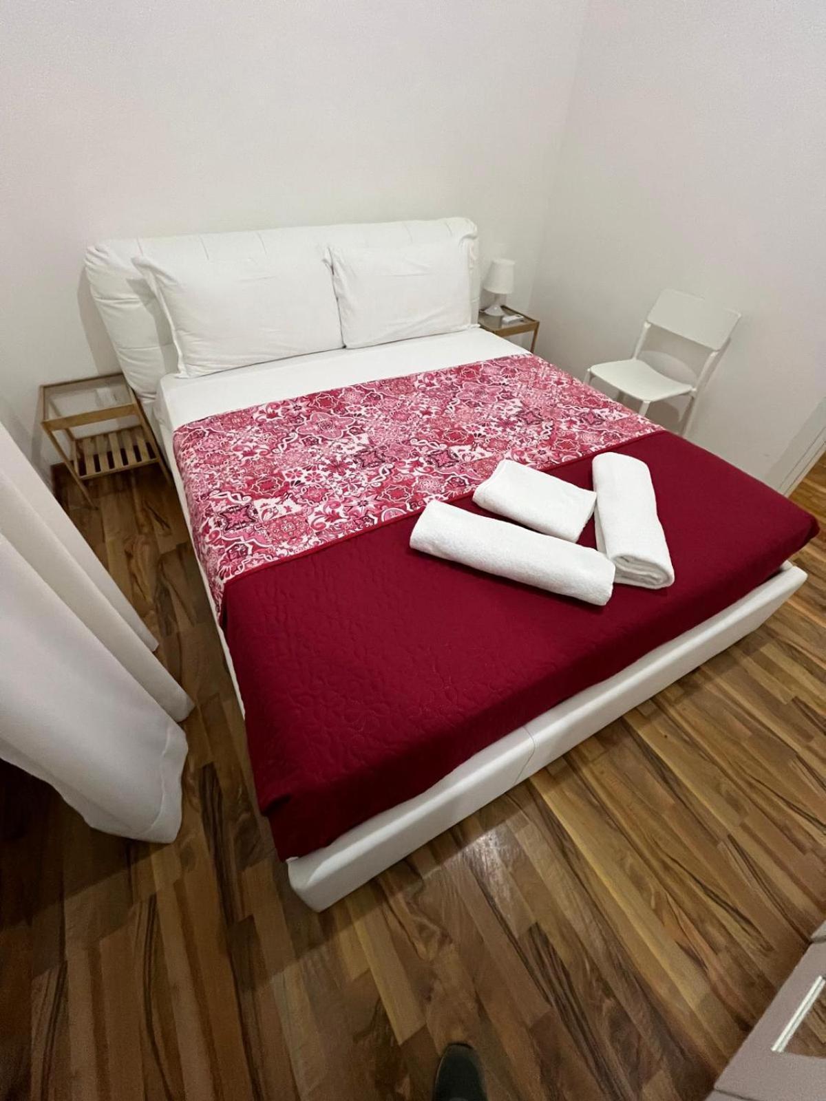 Colosseo Guest House Gil Roma Ngoại thất bức ảnh